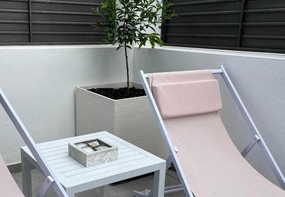 XVIII B Suite Apartamentos Morales & Arnal 론다 외부 사진