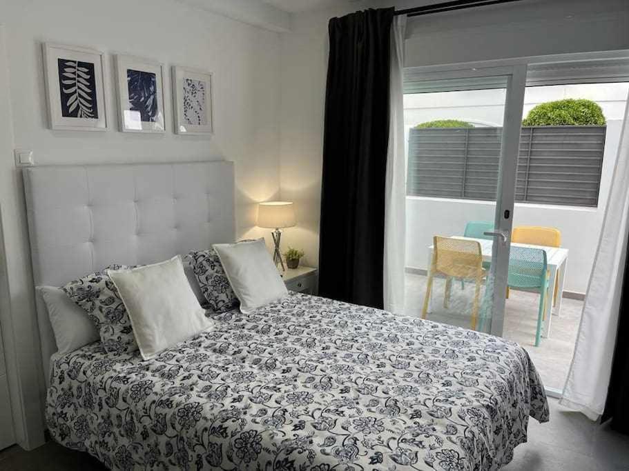 XVIII B Suite Apartamentos Morales & Arnal 론다 외부 사진