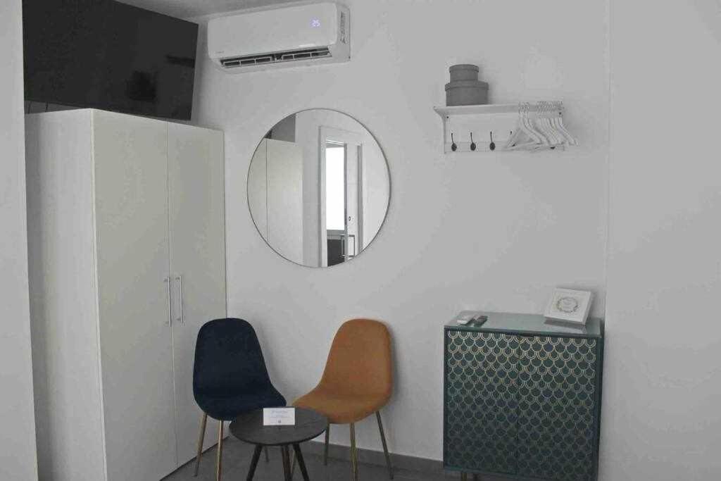 XVIII B Suite Apartamentos Morales & Arnal 론다 외부 사진